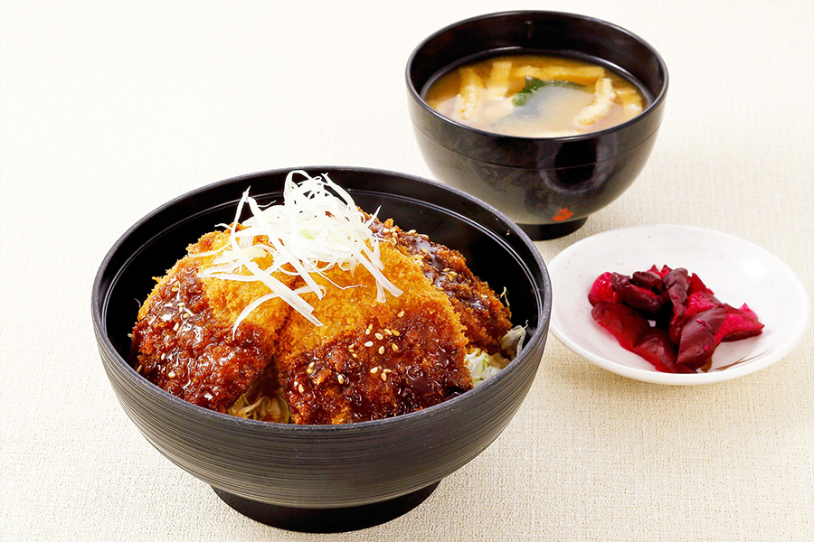 Sauce and katsudon