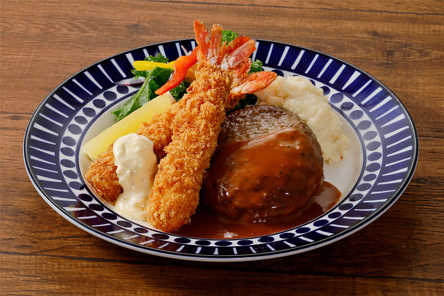 Hamburg steak with Deep-fried Shrimps