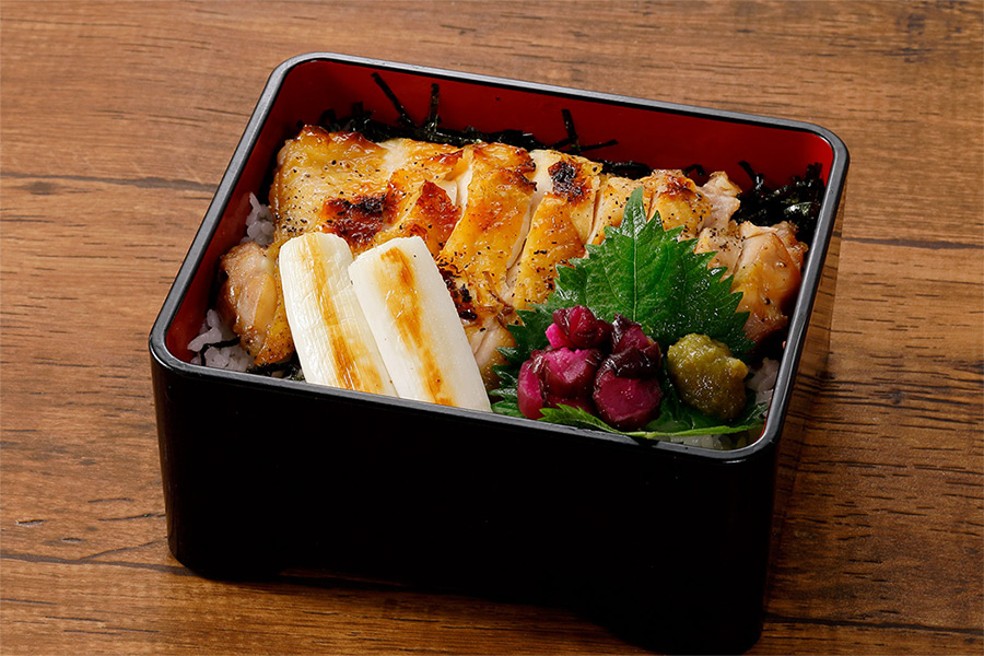Kinso chicken Steaku Rice Box